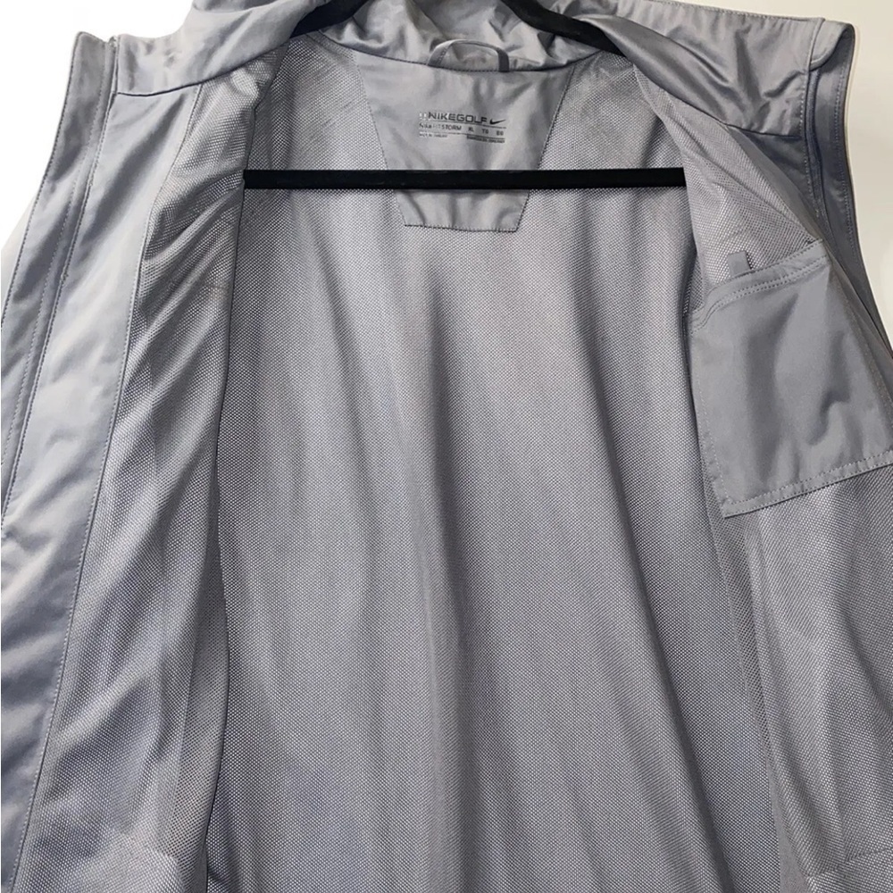 NIKE GOLF Size X-Large Zip Up Mens Storm Fit Windbreaker Jacket Gray W/Yellow - Picture 4 of 11